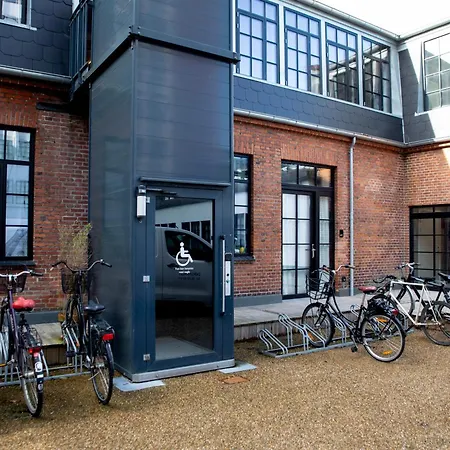 Bob W Osterbro * コペンハーゲン