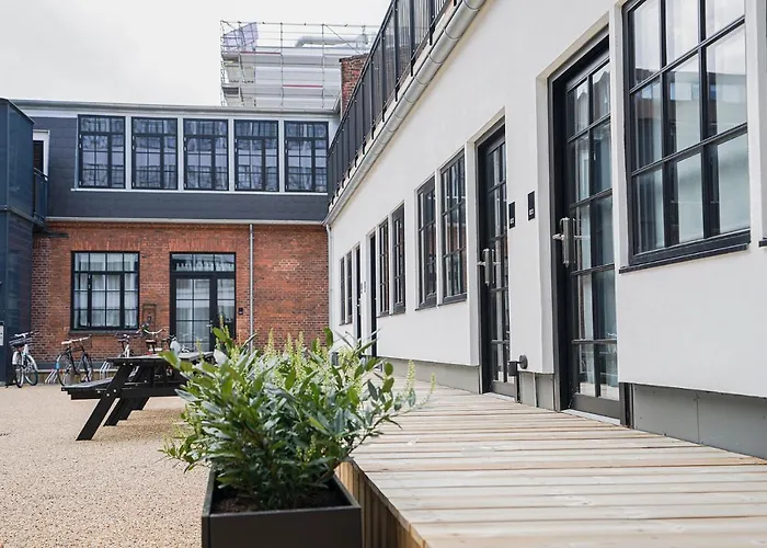 Bob W Osterbro * Kopenhagen